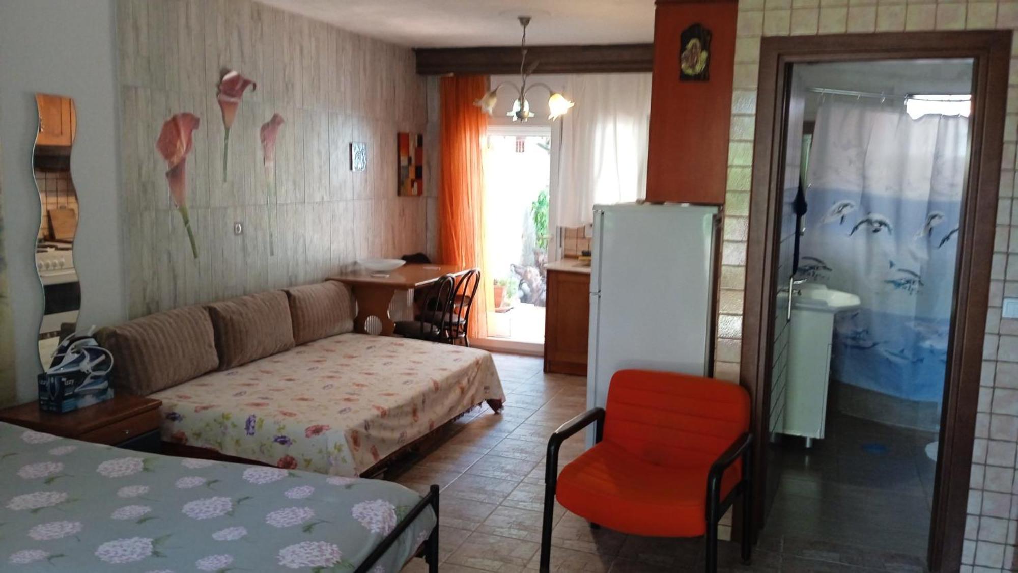 Roses Apartments Неа-Міханіона Екстер'єр фото