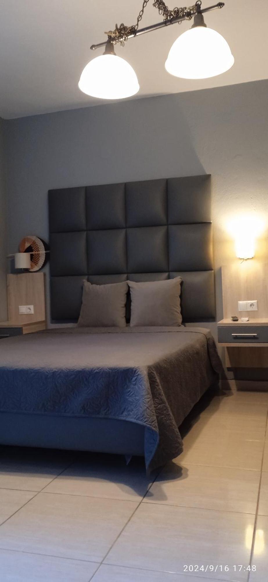 Roses Apartments Неа-Міханіона Екстер'єр фото